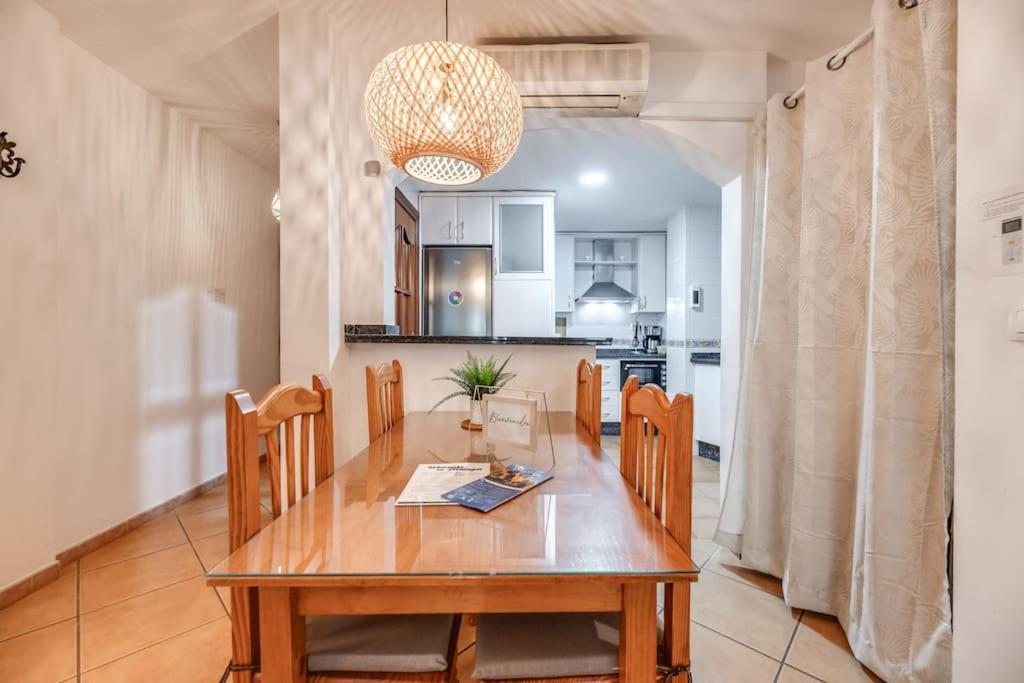 Encantador Apartamento Cerca Del Mar Málaga Eksteriør billede