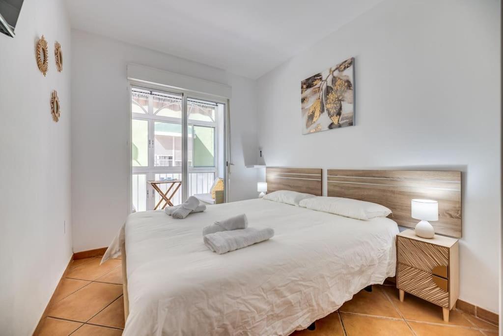 Encantador Apartamento Cerca Del Mar Málaga Eksteriør billede